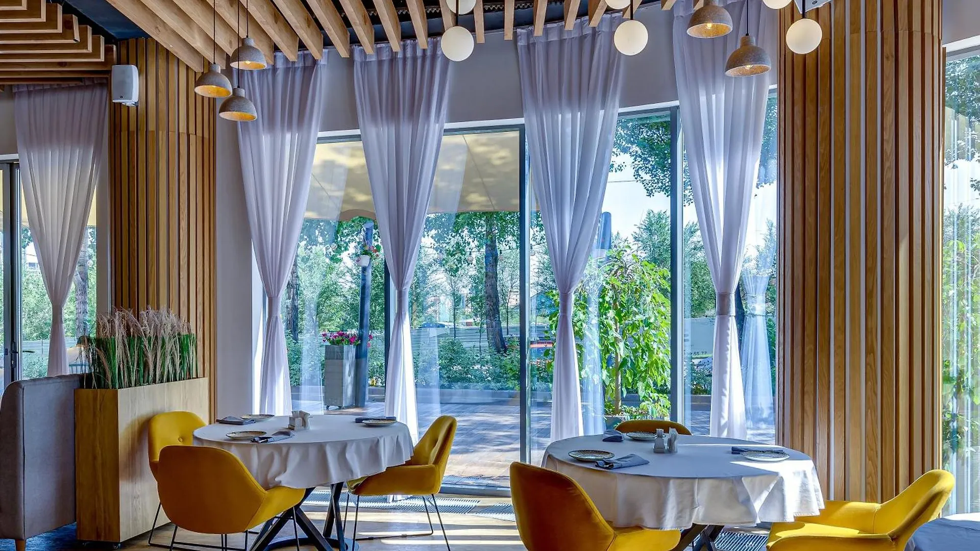 ****  Sadu Hotel Almaty, A Member Of Radisson Individuals Казахстан